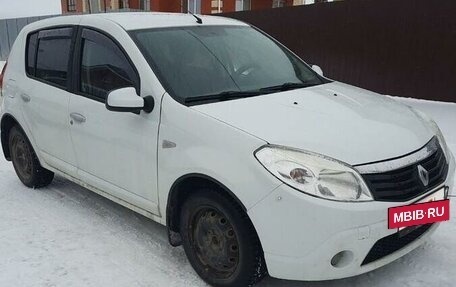 Renault Sandero I, 2013 год, 780 000 рублей, 8 фотография