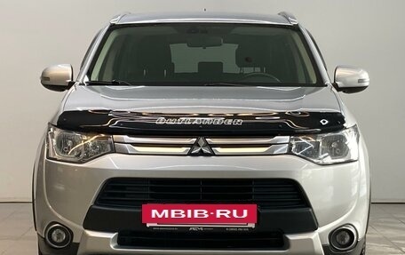 Mitsubishi Outlander III рестайлинг 3, 2014 год, 1 795 000 рублей, 3 фотография