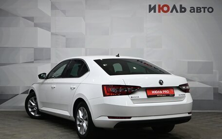 Skoda Superb III рестайлинг, 2016 год, 2 250 000 рублей, 7 фотография