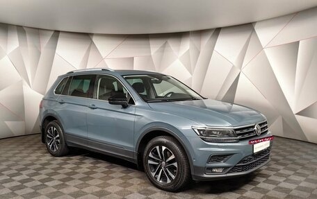 Volkswagen Tiguan II, 2019 год, 2 375 000 рублей, 3 фотография