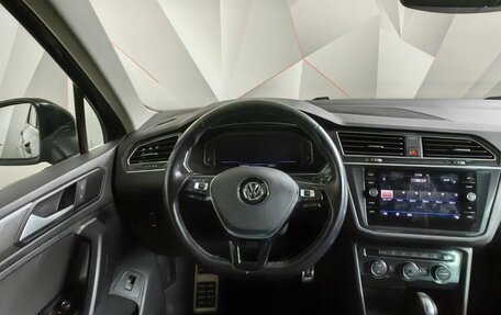 Volkswagen Tiguan II, 2019 год, 2 375 000 рублей, 15 фотография