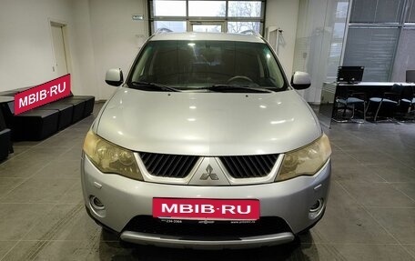 Mitsubishi Outlander III рестайлинг 3, 2007 год, 1 099 000 рублей, 2 фотография