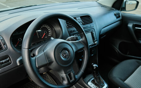 Volkswagen Polo VI (EU Market), 2013 год, 820 000 рублей, 14 фотография