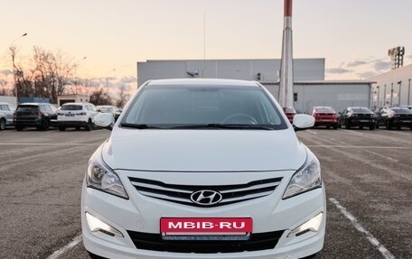 Hyundai Solaris II рестайлинг, 2016 год, 1 070 000 рублей, 2 фотография