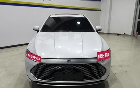 BYD Qin, 2021 год, 1 700 000 рублей, 2 фотография