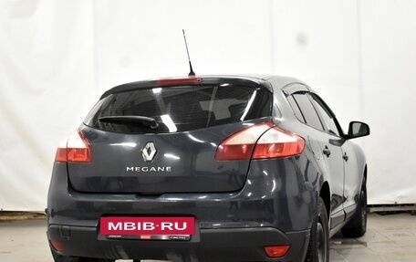 Renault Megane III, 2013 год, 850 000 рублей, 2 фотография