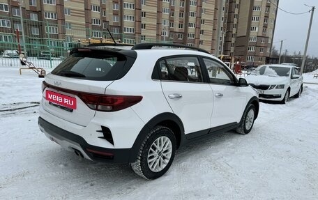 KIA Rio IV, 2021 год, 1 990 000 рублей, 9 фотография