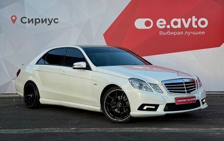 Mercedes-Benz E-Класс, 2011 год, 1 550 000 рублей, 3 фотография