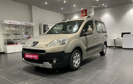 Peugeot Partner II рестайлинг 2, 2012 год, 720 000 рублей, 1 фотография