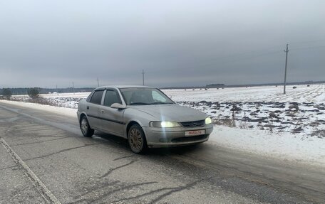 Opel Vectra B рестайлинг, 1997 год, 290 000 рублей, 15 фотография