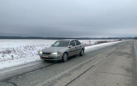 Opel Vectra B рестайлинг, 1997 год, 290 000 рублей, 11 фотография