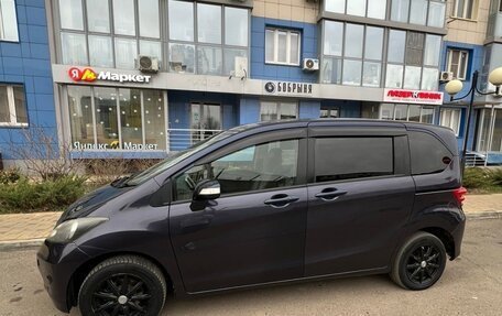 Honda Freed I, 2011 год, 1 000 000 рублей, 17 фотография