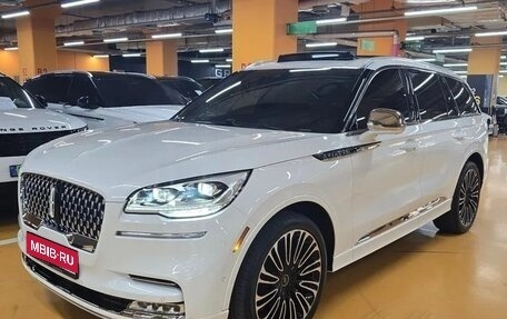 Lincoln Aviator II, 2022 год, 5 000 000 рублей, 1 фотография