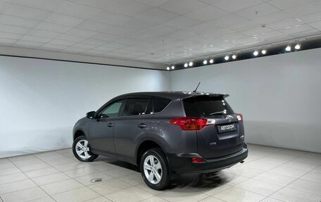 Toyota RAV4, 2013 год, 1 759 000 рублей, 4 фотография