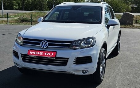 Volkswagen Touareg III, 2014 год, 2 950 000 рублей, 1 фотография