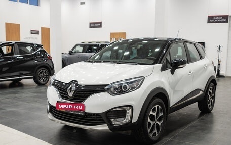 Renault Kaptur I рестайлинг, 2017 год, 1 700 000 рублей, 1 фотография