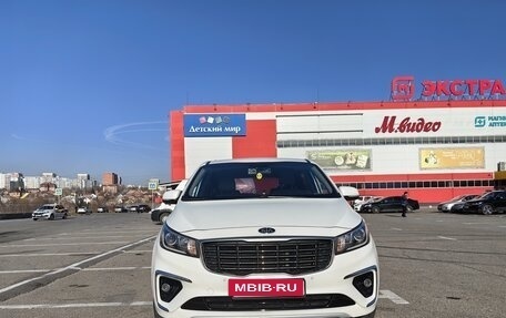 KIA Carnival III, 2019 год, 2 850 000 рублей, 4 фотография