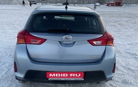 Toyota Auris II, 2013 год, 1 350 000 рублей, 7 фотография