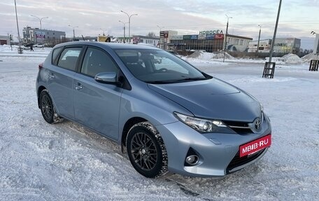 Toyota Auris II, 2013 год, 1 350 000 рублей, 4 фотография