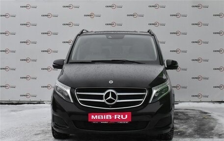 Mercedes-Benz V-Класс, 2017 год, 5 600 000 рублей, 2 фотография