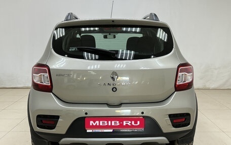 Renault Sandero II рестайлинг, 2017 год, 835 000 рублей, 5 фотография