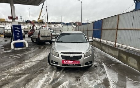 Chevrolet Cruze II, 2010 год, 750 000 рублей, 10 фотография