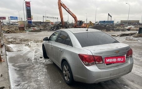 Chevrolet Cruze II, 2010 год, 750 000 рублей, 8 фотография