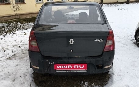 Renault Logan I, 2010 год, 170 000 рублей, 3 фотография