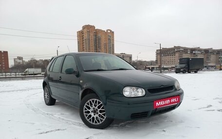 Volkswagen Golf IV, 2001 год, 350 000 рублей, 4 фотография