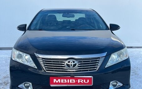 Toyota Camry, 2011 год, 1 775 000 рублей, 2 фотография