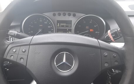 Mercedes-Benz R-Класс, 2005 год, 550 000 рублей, 1 фотография