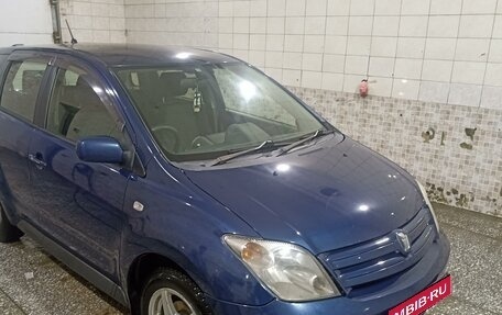 Toyota Ist II, 2002 год, 560 000 рублей, 1 фотография