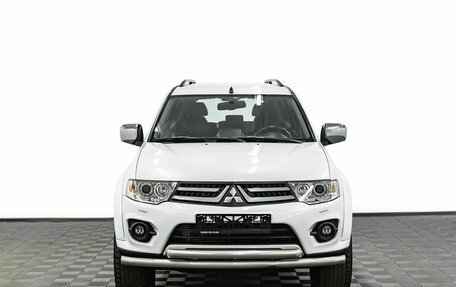 Mitsubishi Pajero Sport II рестайлинг, 2014 год, 1 565 000 рублей, 2 фотография