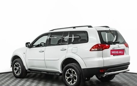 Mitsubishi Pajero Sport II рестайлинг, 2014 год, 1 565 000 рублей, 4 фотография