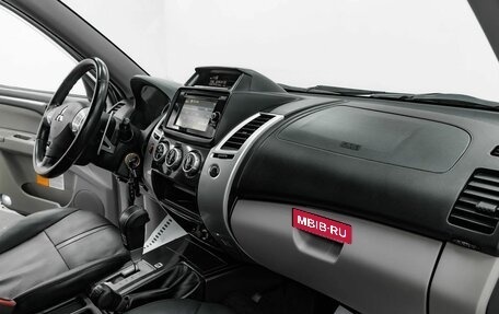 Mitsubishi Pajero Sport II рестайлинг, 2014 год, 1 565 000 рублей, 14 фотография