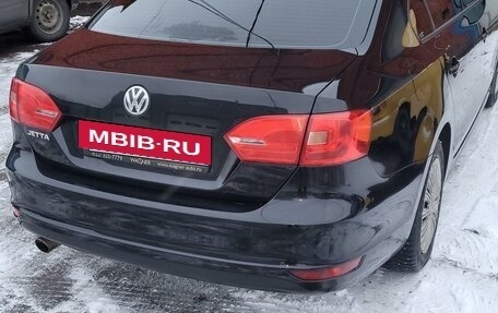 Volkswagen Jetta VI, 2012 год, 1 000 050 рублей, 4 фотография