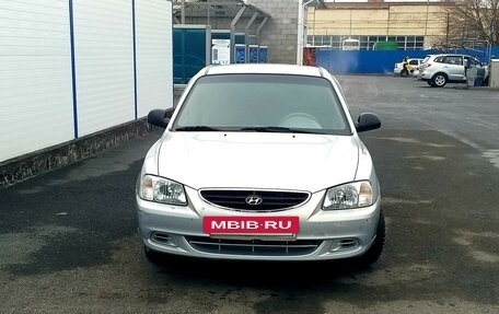 Hyundai Accent II, 2010 год, 700 000 рублей, 3 фотография