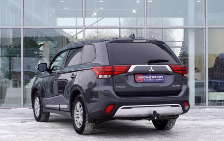 Mitsubishi Outlander III рестайлинг 3, 2019 год, 2 078 000 рублей, 7 фотография