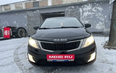 KIA Rio III рестайлинг, 2013 год, 800 000 рублей, 4 фотография