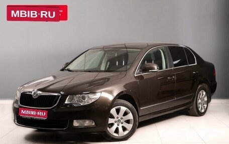 Skoda Superb III рестайлинг, 2012 год, 1 100 000 рублей, 1 фотография