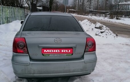 Toyota Avensis III рестайлинг, 2008 год, 940 000 рублей, 2 фотография