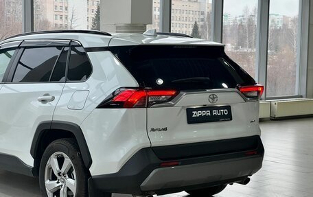 Toyota RAV4, 2021 год, 4 649 000 рублей, 7 фотография