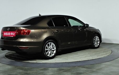 Volkswagen Jetta VI, 2011 год, 997 000 рублей, 5 фотография