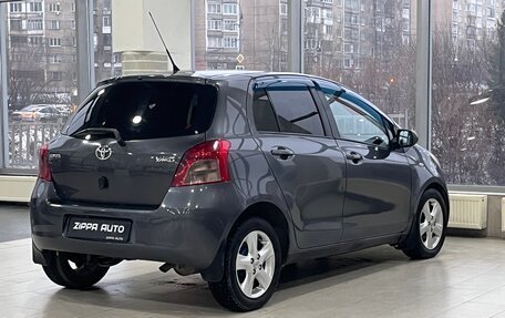 Toyota Yaris III рестайлинг, 2008 год, 769 000 рублей, 4 фотография