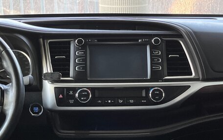 Toyota Highlander III, 2014 год, 3 429 000 рублей, 13 фотография