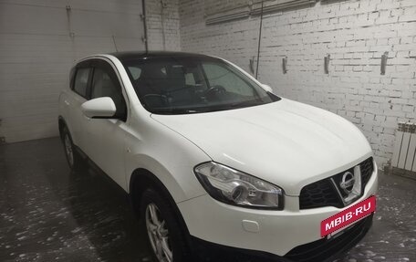 Nissan Qashqai, 2010 год, 1 200 000 рублей, 2 фотография