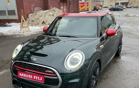 MINI Hatch, 2018 год, 3 000 000 рублей, 2 фотография