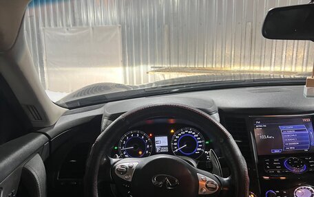 Infiniti QX70, 2013 год, 2 200 000 рублей, 6 фотография