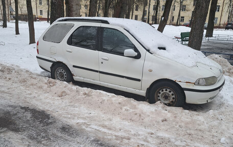 Fiat Palio II, 2000 год, 120 000 рублей, 3 фотография