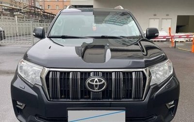 Toyota Land Cruiser Prado 150 рестайлинг 2, 2018 год, 4 000 000 рублей, 1 фотография